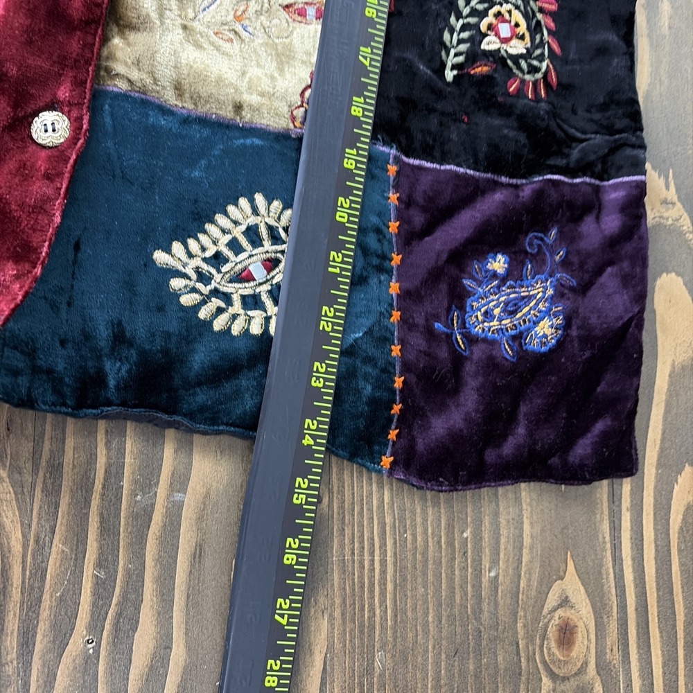 VTG April Cornell Velvet Patchwork Vest Size M Embroidered Boho Artsy - Picture 7 of 7